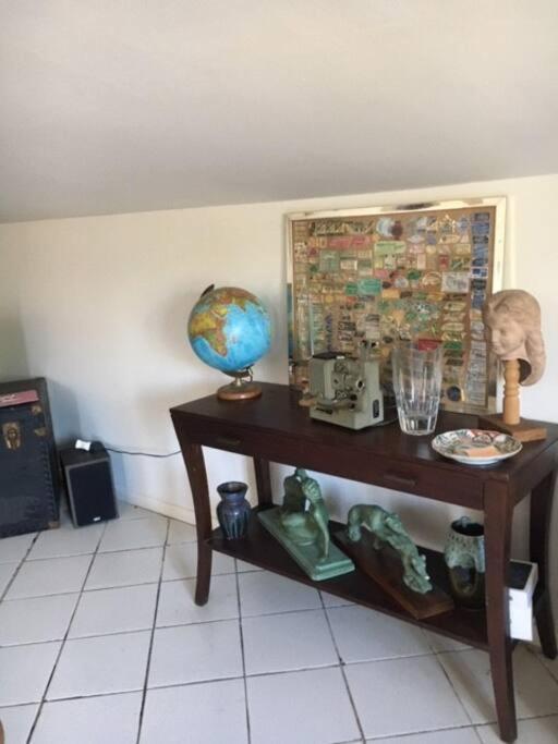 Le Depot Appartement Du Canal 80M2 A Champvert Kültér fotó